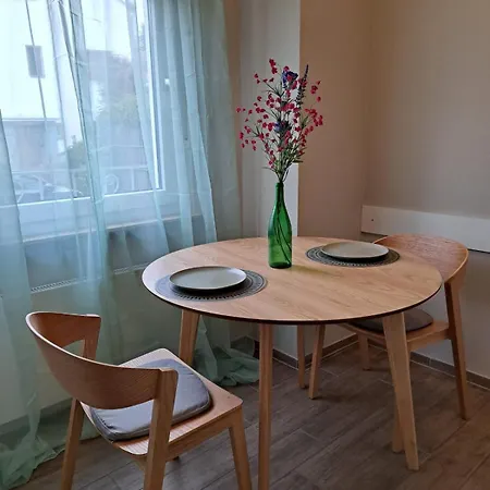 Siegburg29 - Stilvolle 3-zimmer-terrassenwohnung, Parkplatz Apartmán Siegburg